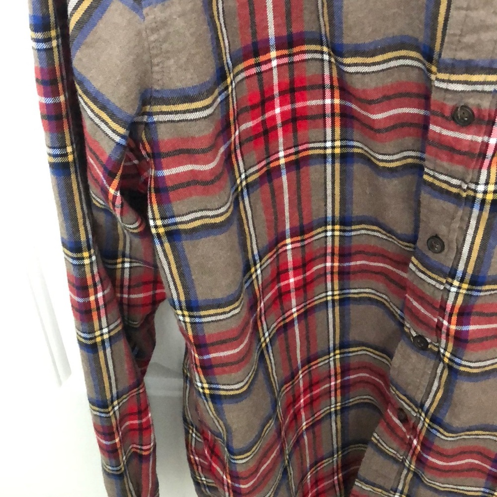 Flannel - Picture 3 of 5